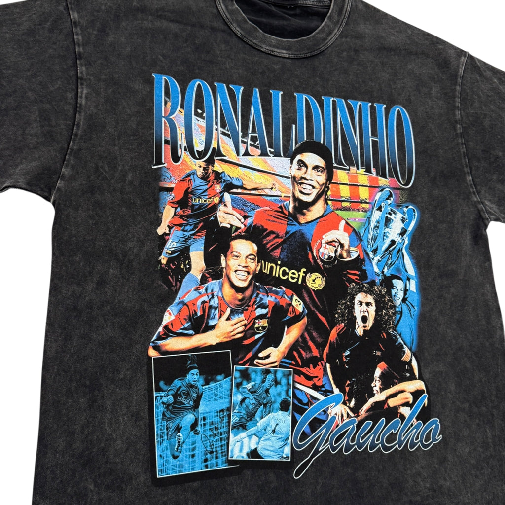 Ronaldinho “El Mago” Tee